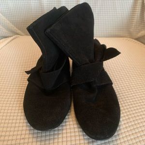 Black Rampage Size 8 Black Flat Bootie with Tied Bow on Side